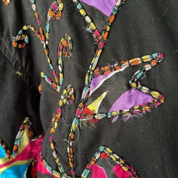 New Direction Embroidered Fabric Floral Zipper Front India - Picture 4 of 8